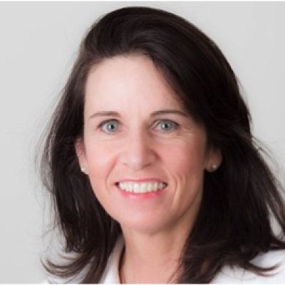 Frau Dr. Bettina Sieper